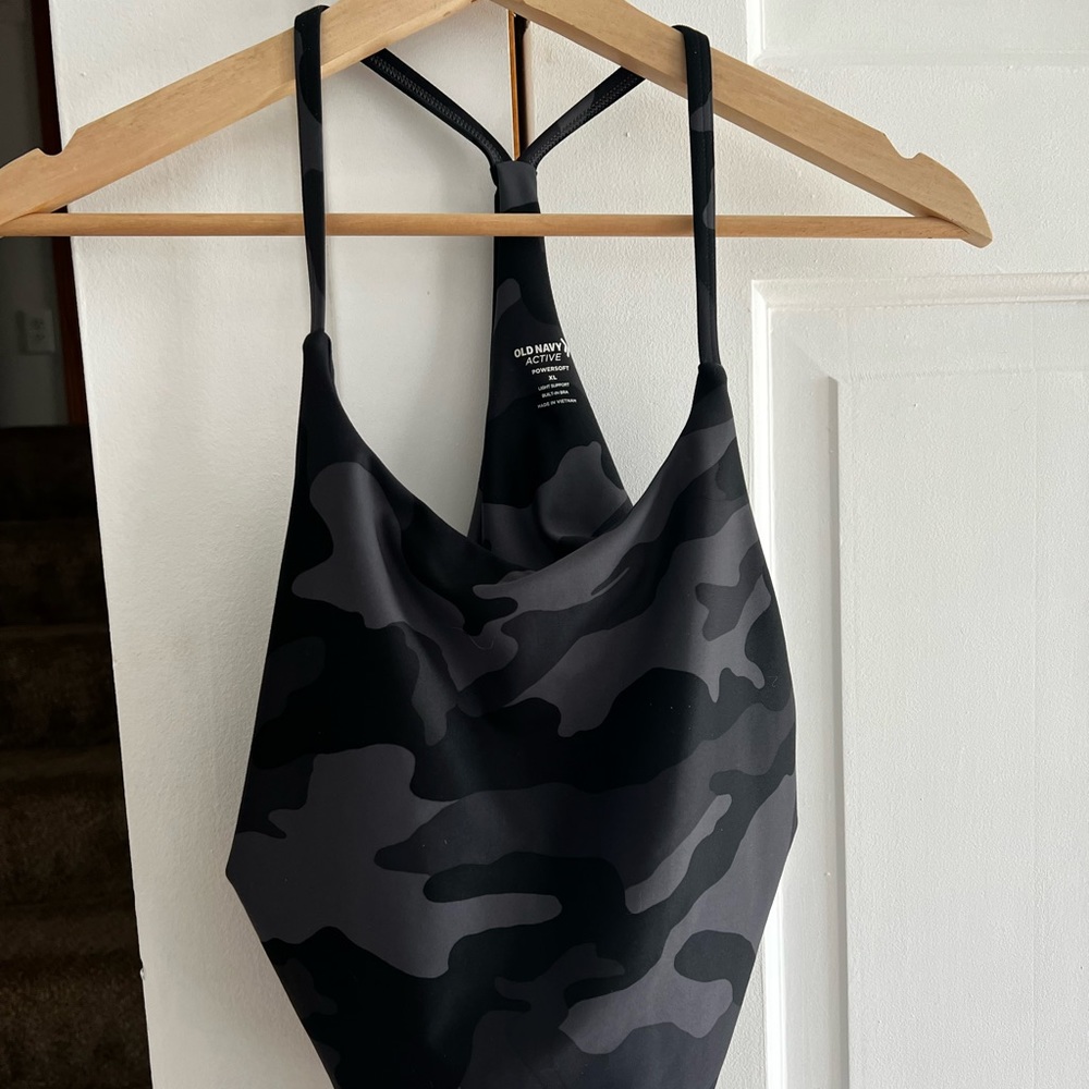 Sports bra